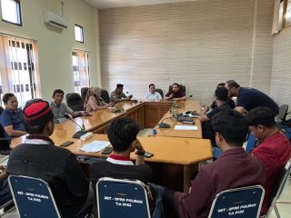 Nasib Guru PPPK dan Infrastruktur Tutar jadi Sorotan dalam RDP di DPRD Polman dengan Mahasiswa