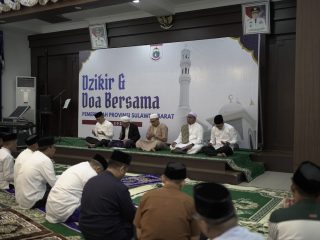 Gubernur Sulbar Suhardi Duka Gelar Dzikir Bersama, Ajak Tingkatkan Syukur dan Ketakwaan