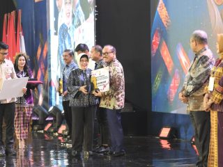 Sulbar Raih Penghargaan Provinsi Terbaik Penurunan Pengangguran di Regional Sulawesi 2026