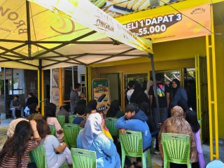 Grand Opening Browcyl di Polman Diserbu Warga, Rela Antre Sejak Pagi Demi Promo Rp55 Ribu Dapat 3