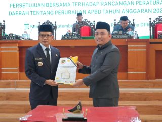 DPRD dan Pemkab Polman Sahkan Perubahan APBD 2026, Rp1,64 Triliun Diprioritaskan Atasi Kemiskinan Ekstrem